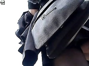 3 movies - Non staged hq upskirt videos