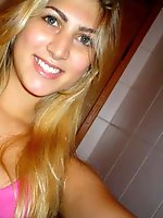 19 pictures - See huge titted gals proudly demonstrating downblouse