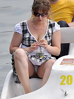 17 pictures - Upskirt sniper gallery