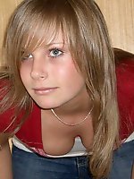 24 pictures - Wonderful downblouse view is exposed by sexy gals