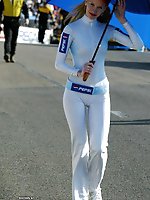 24 pictures - Cameltoe upskirt gallery