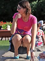 17 pictures - Upskirt sniper gallery