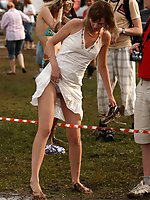 8 pictures - car show upskirt picture gallery