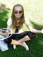 8 pictures - upskirt in public park pictures