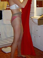 Upskirt pictures - search free upskirt voyeur pictures