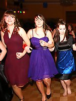 8 pictures - pantyhose panties candid upskirt photos