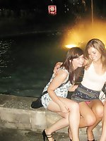 12 pictures - Very spectacular bend over upskirts