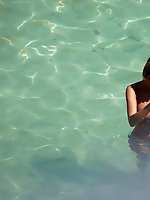 Upskirt pictures - Spying every detail of bikini girls