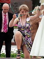 5 pictures - Upskirt sniper gallery