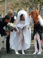 9 pictures - Set of Bride In Lingerie On Bed