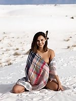 8 pictures - Alejandra Cobos White Sands 2