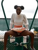 Upskirt pictures - Kelsey Jones Miami Pies