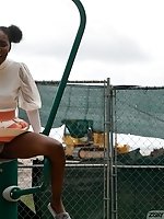 8 pictures - Kelsey Jones Miami Pies