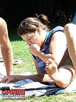 Upskirt pictures - Sunny day, chubby hottie, sexy female upskirt