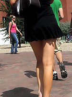 Upskirt pictures - Mini skirt up skirt, spyed on the street